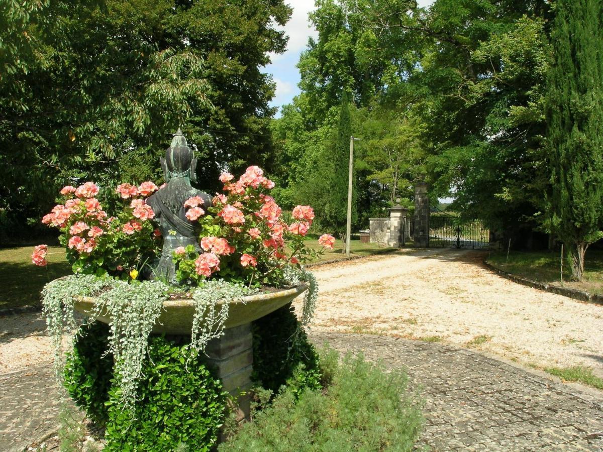 Chateau Du Bourbet Cherval Eksteriør bilde